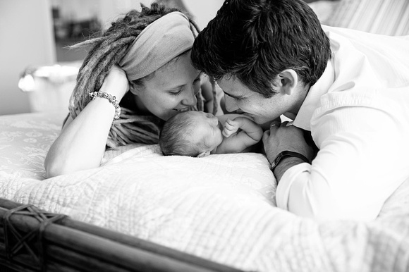 Newborn-family-photographer